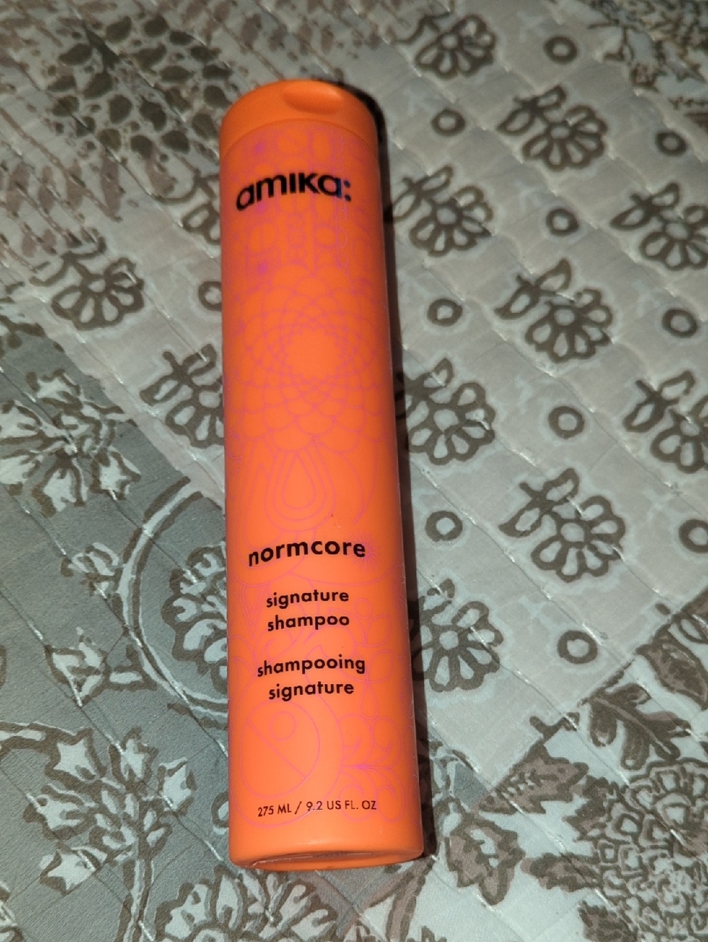 amika normcore Signature Shampoo — Vibrant Orange Tube
